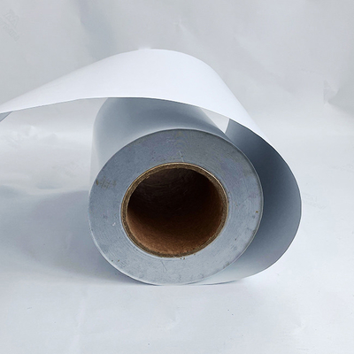Etichetta adesiva TG1734 materiale Art Paper ricoperto di alluminio della colla della gomma con la fodera bianca della pergamina sottile 80G